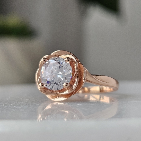 Rose Gold Flower Ring, 925 Sterling Silver with 18k Rose Gold finish - Picture 7 of 16